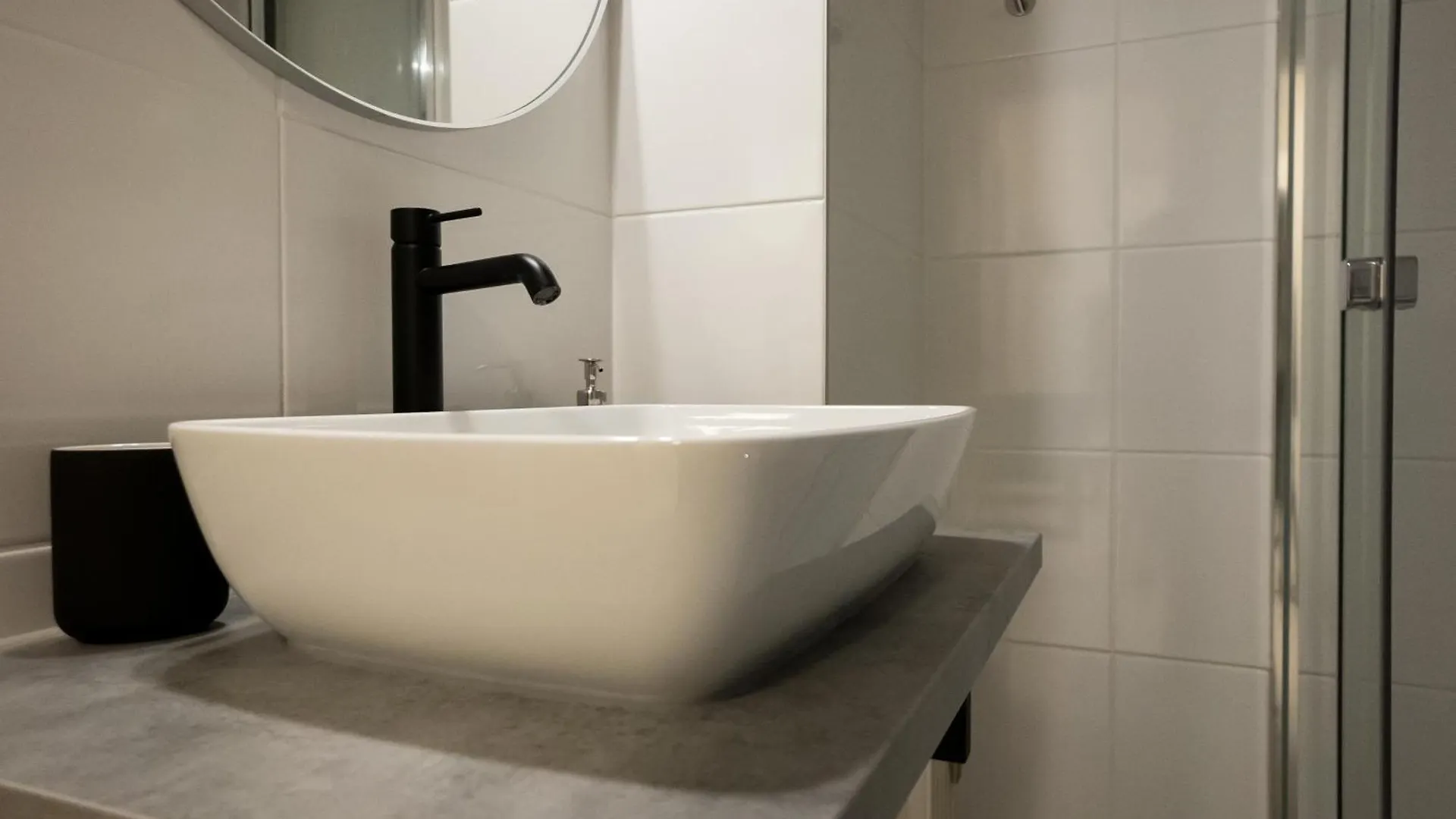 Apartment Stylish Modern Studio In Central Location Vienna