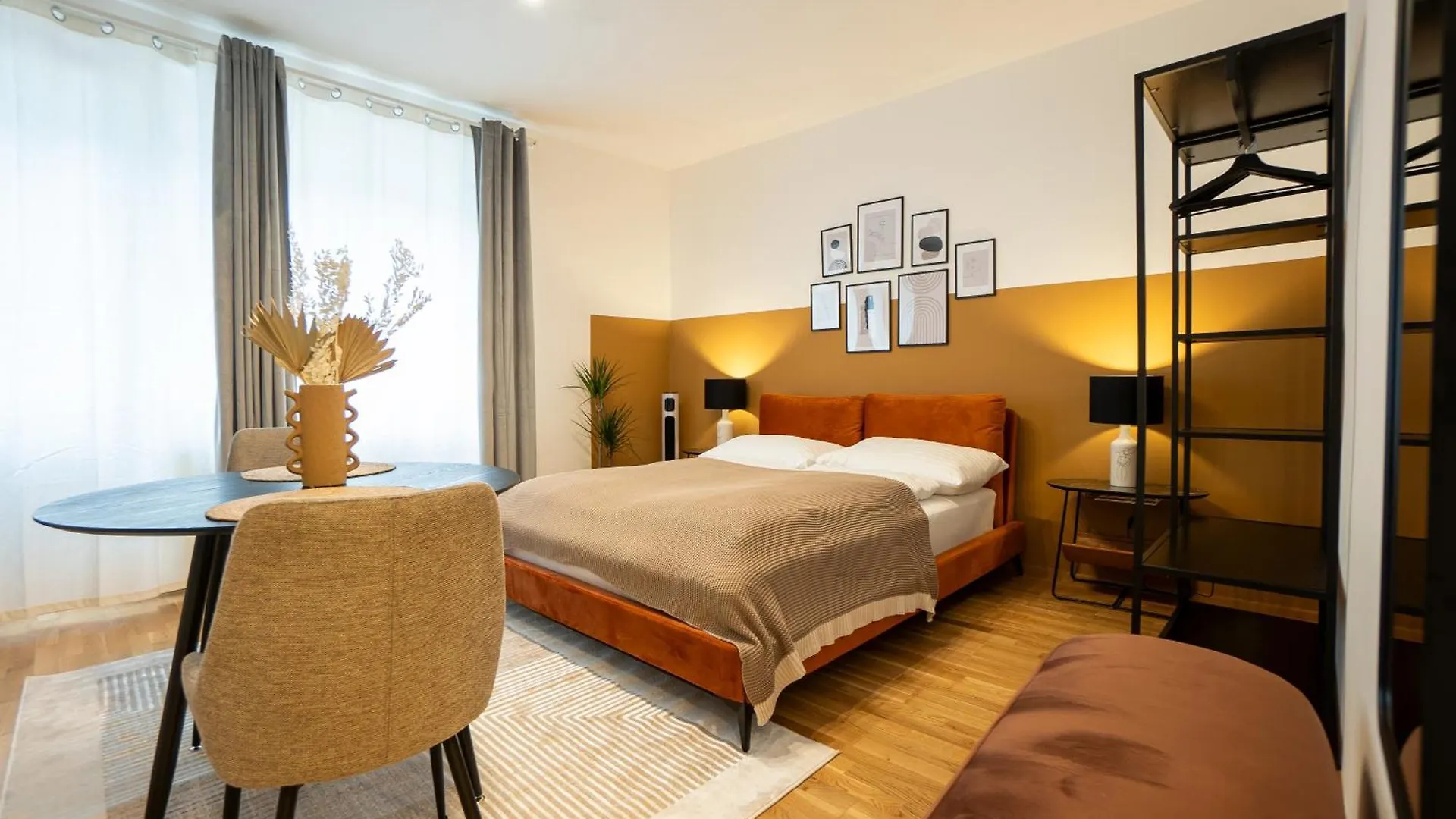 Stylish Modern Studio In Central Location Vienna Austria